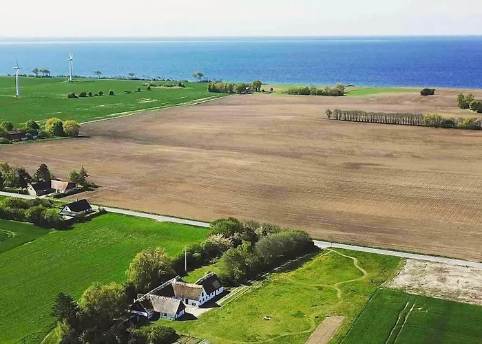 Дом отдыха Danish Summer Feel In An Open Landscape Гедсер
